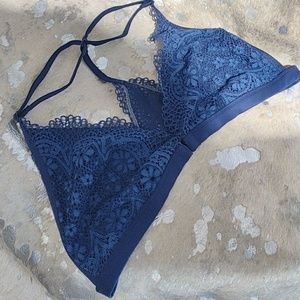 NWOT Victoria's Secret Lace Bralette